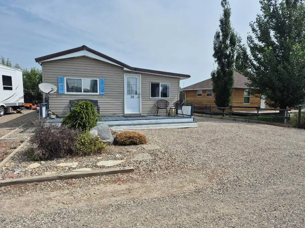 30 Mount Vista Drive Cardston AB T0K 1E0