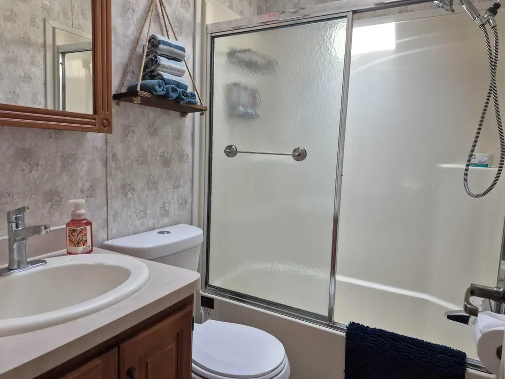 30 Mount Vista Drive Cardston AB T0K 1E0