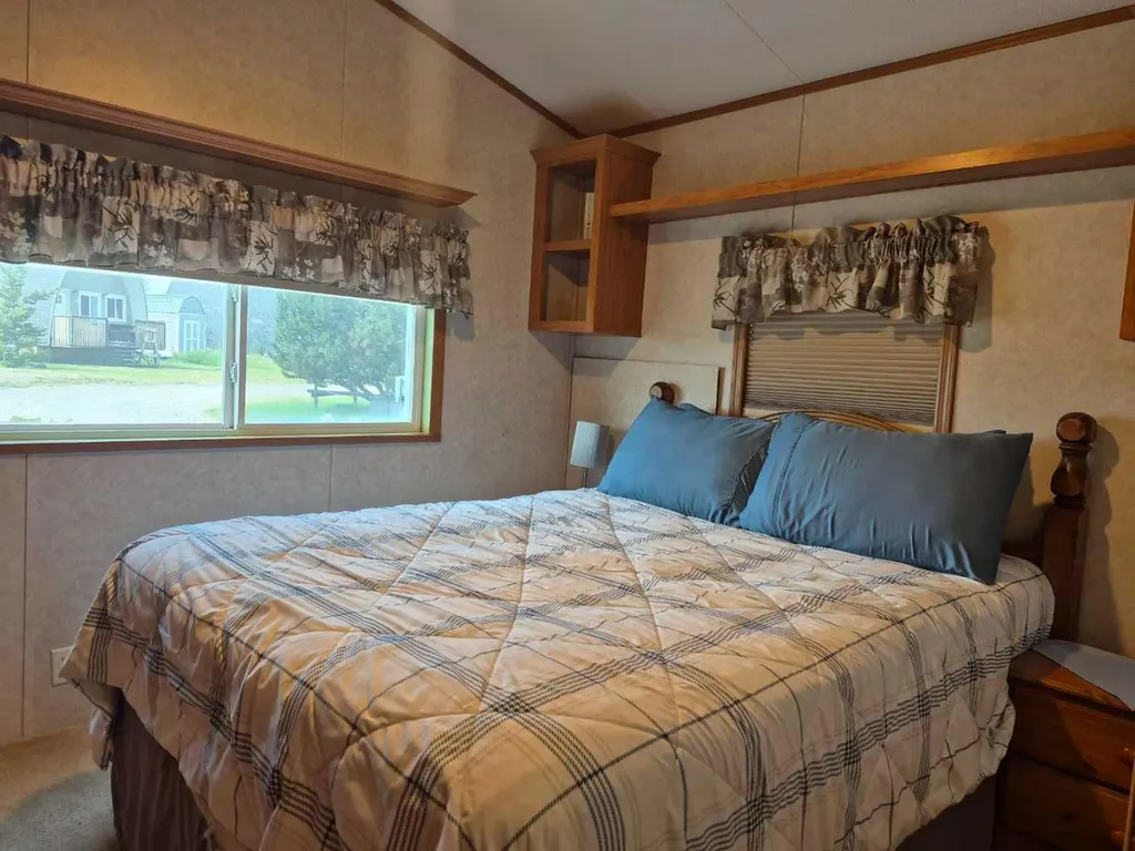 30 Mount Vista Drive Cardston AB T0K 1E0