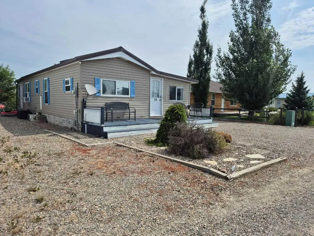 30 Mount Vista Drive Cardston AB T0K 1E0