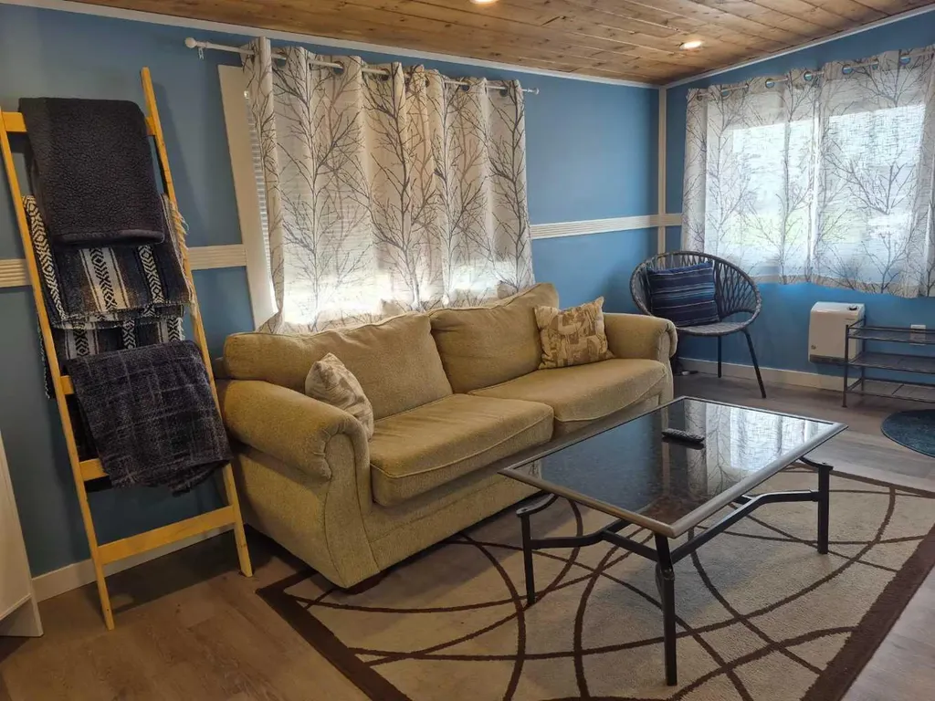 30 Mount Vista Drive Cardston AB T0K 1E0