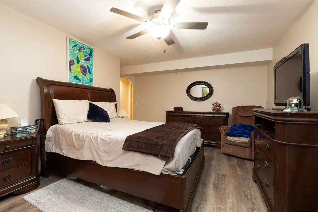 75 1 Avenue S Lethbridge AB T1J 4R2