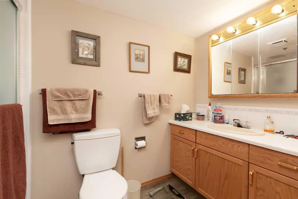 75 1 Avenue S Lethbridge AB T1J 4R2