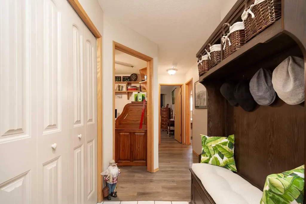 75 1 Avenue S Lethbridge AB T1J 4R2