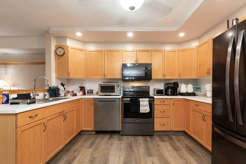 75 1 Avenue S Lethbridge AB T1J 4R2