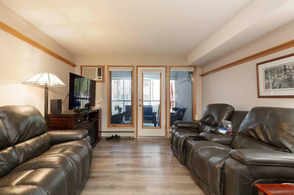 75 1 Avenue S Lethbridge AB T1J 4R2