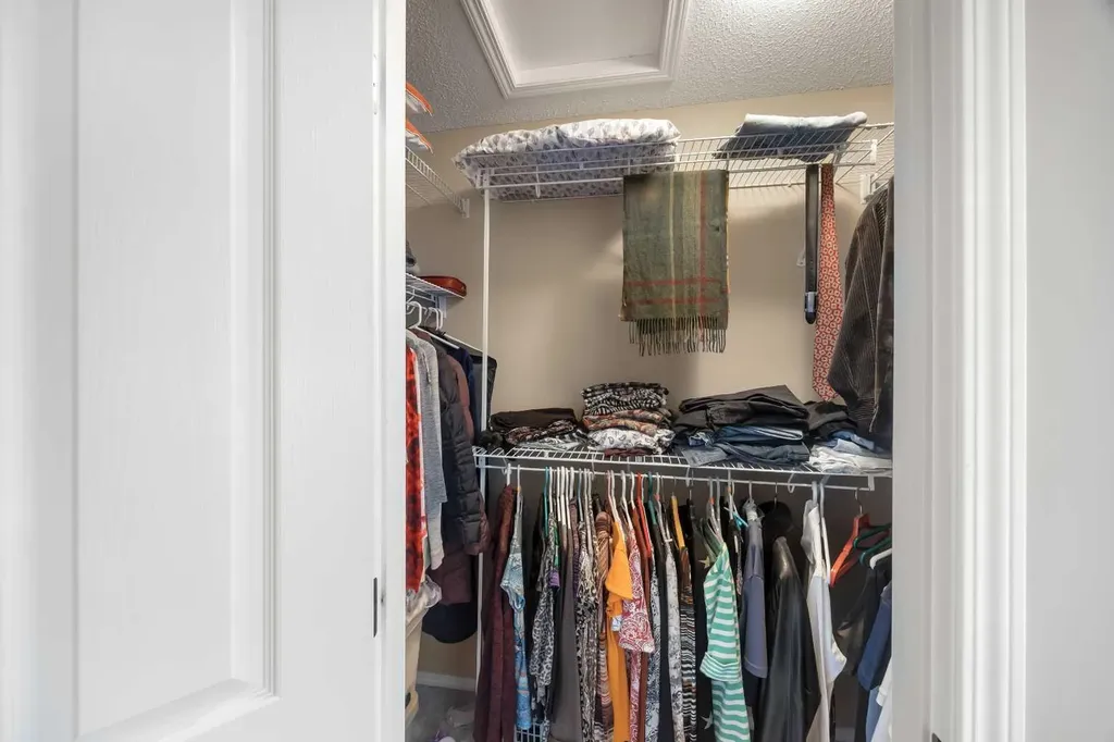 32 Panatella Common NW Calgary AB T3K 0T5