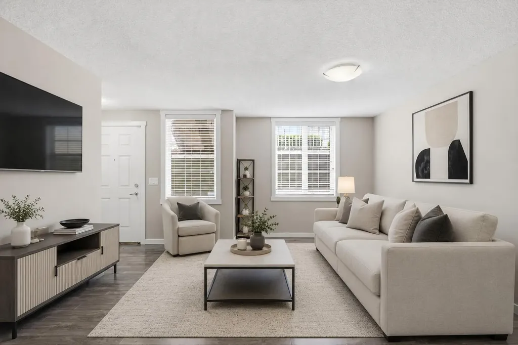 550 Mckenzie Towne Close SE Calgary AB T2Z 1A8