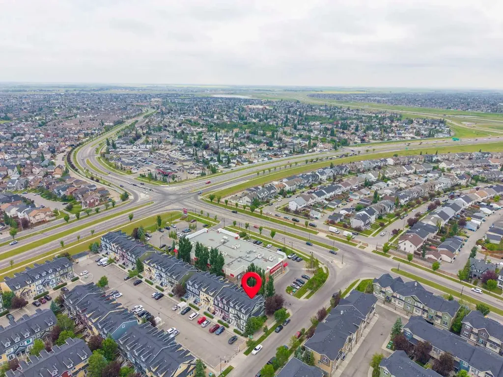 550 Mckenzie Towne Close SE Calgary AB T2Z 1A8