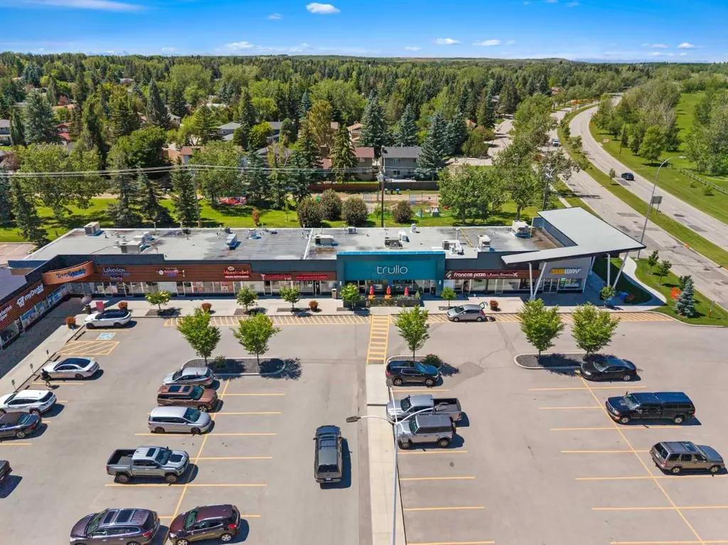 2425 90 Avenue SW Calgary AB T2V4X8