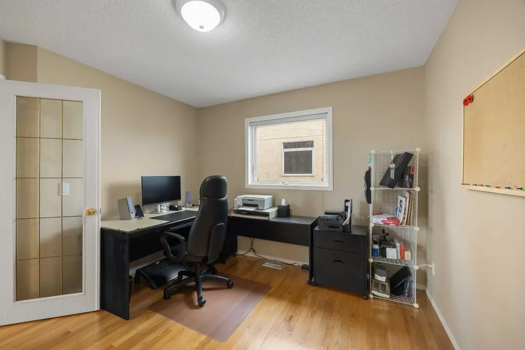10413 Hamptons Boulevard NW Calgary AB T3A 6A3