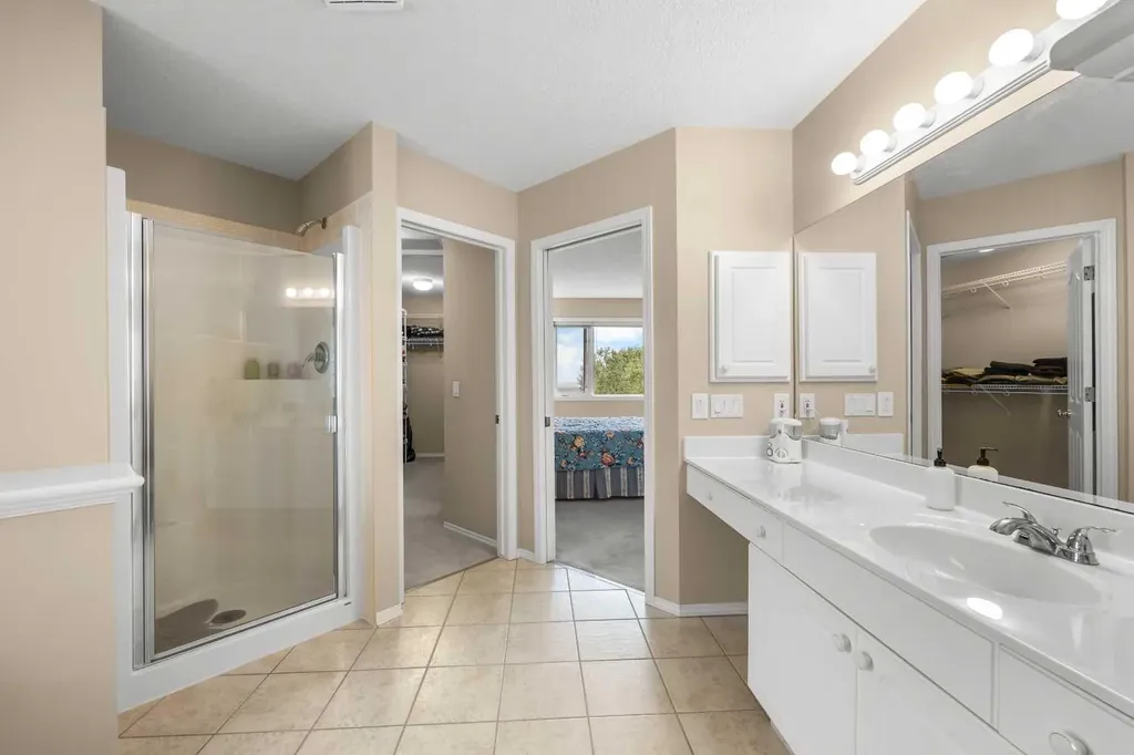 10413 Hamptons Boulevard NW Calgary AB T3A 6A3