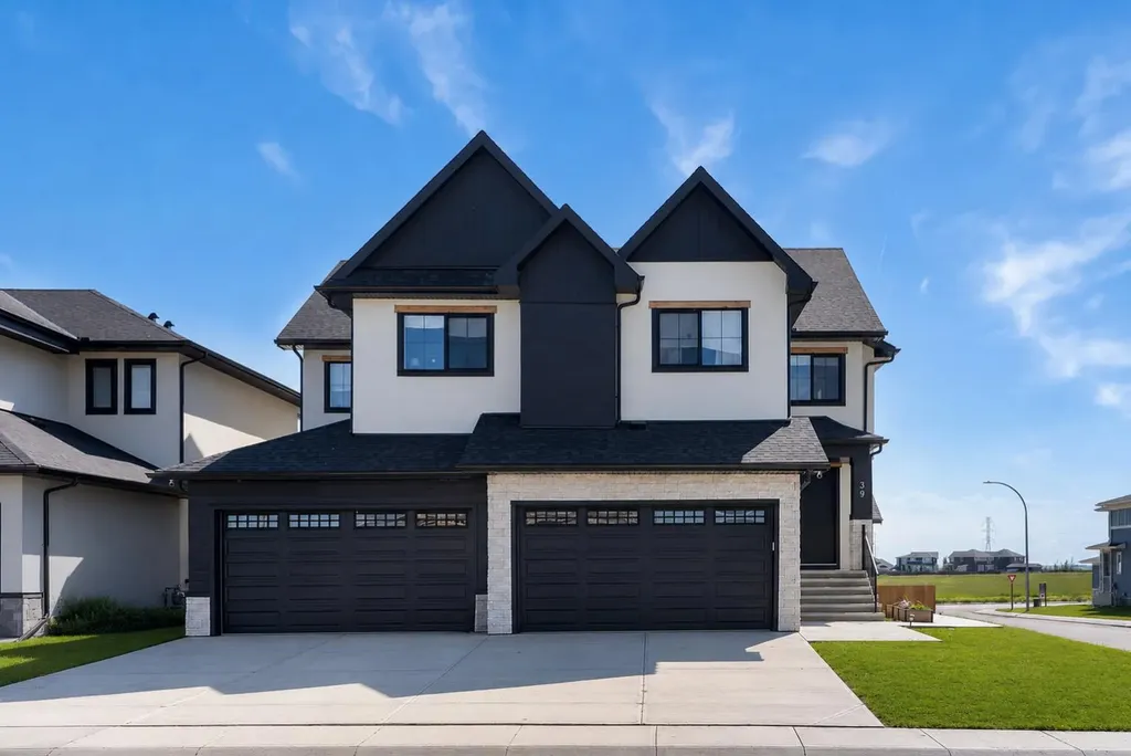 39 North Bridges Glen Langdon AB T0J 1X3