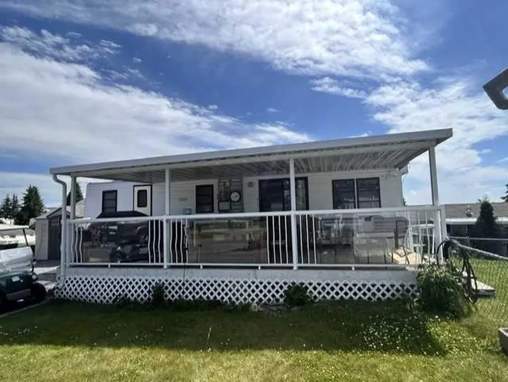 62 2540 Twp 353 Rural Red Deer County AB T4G0K6