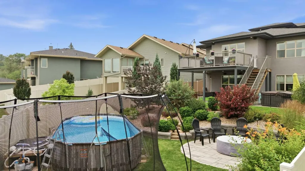 1 Meadow Close Lacombe AB T4L 0J1