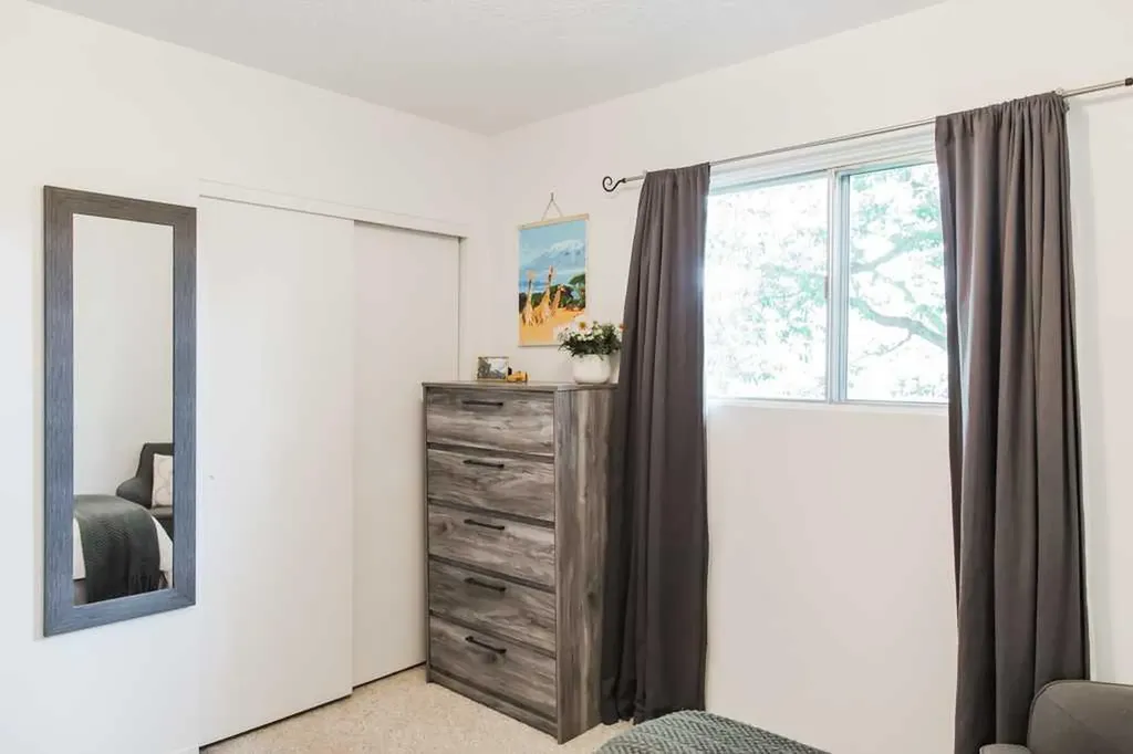 8803 98 Street Grande Prairie AB T8v2C9