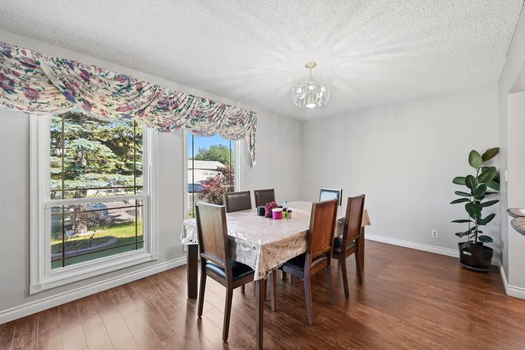4 Fallswater Road NE Calgary AB T3J1B1