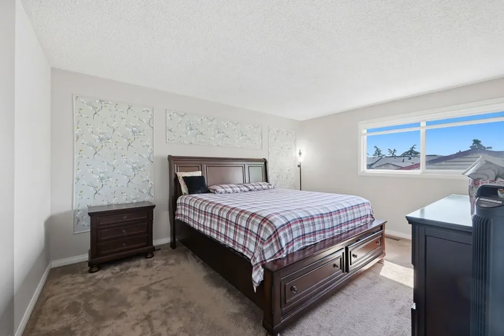 4 Fallswater Road NE Calgary AB T3J1B1