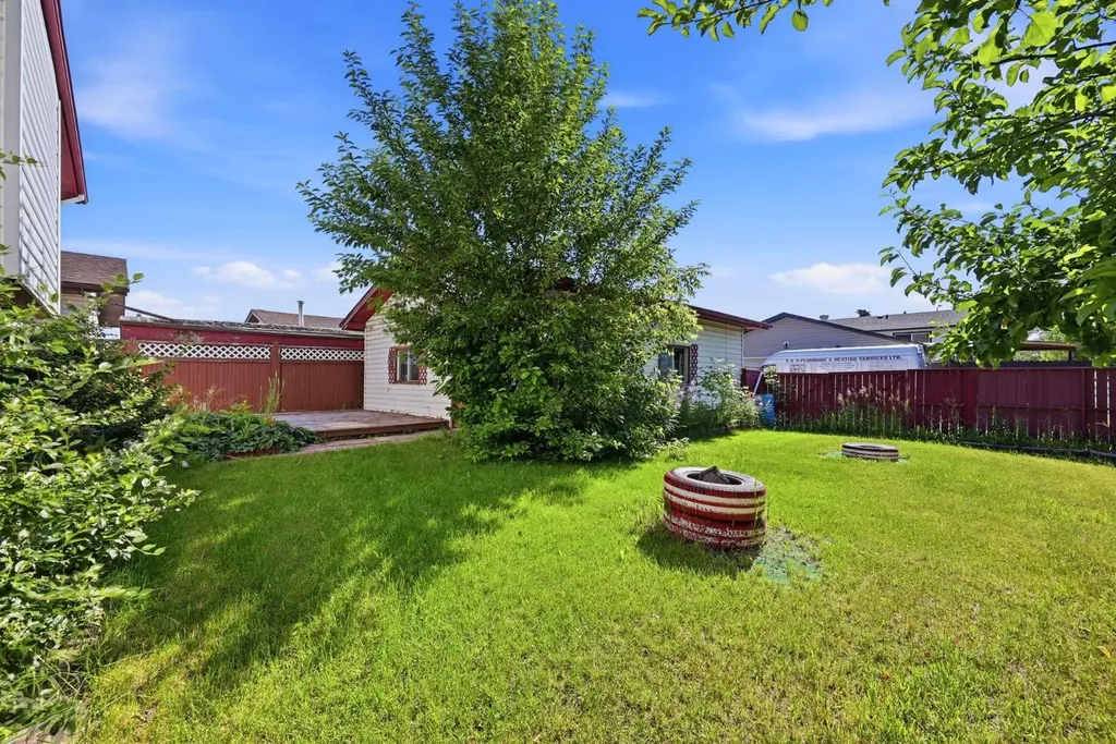 4 Fallswater Road NE Calgary AB T3J1B1