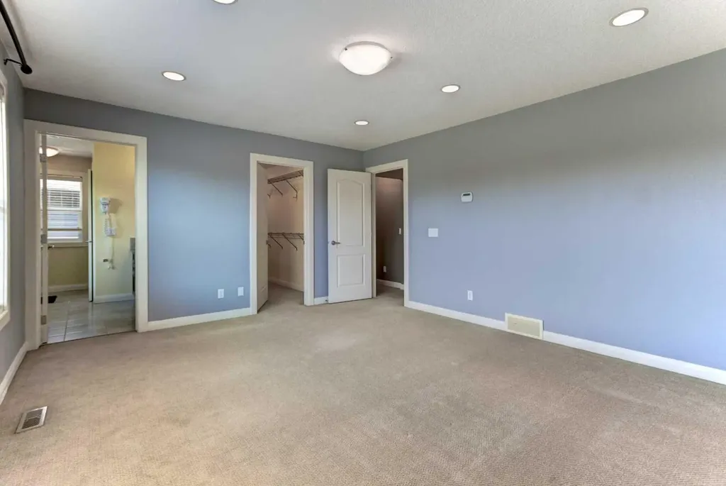 406 Silverado Boulevard SW Calgary AB T2X 0N9