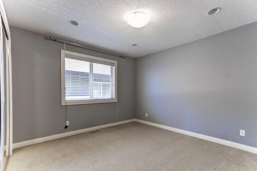 406 Silverado Boulevard SW Calgary AB T2X 0N9