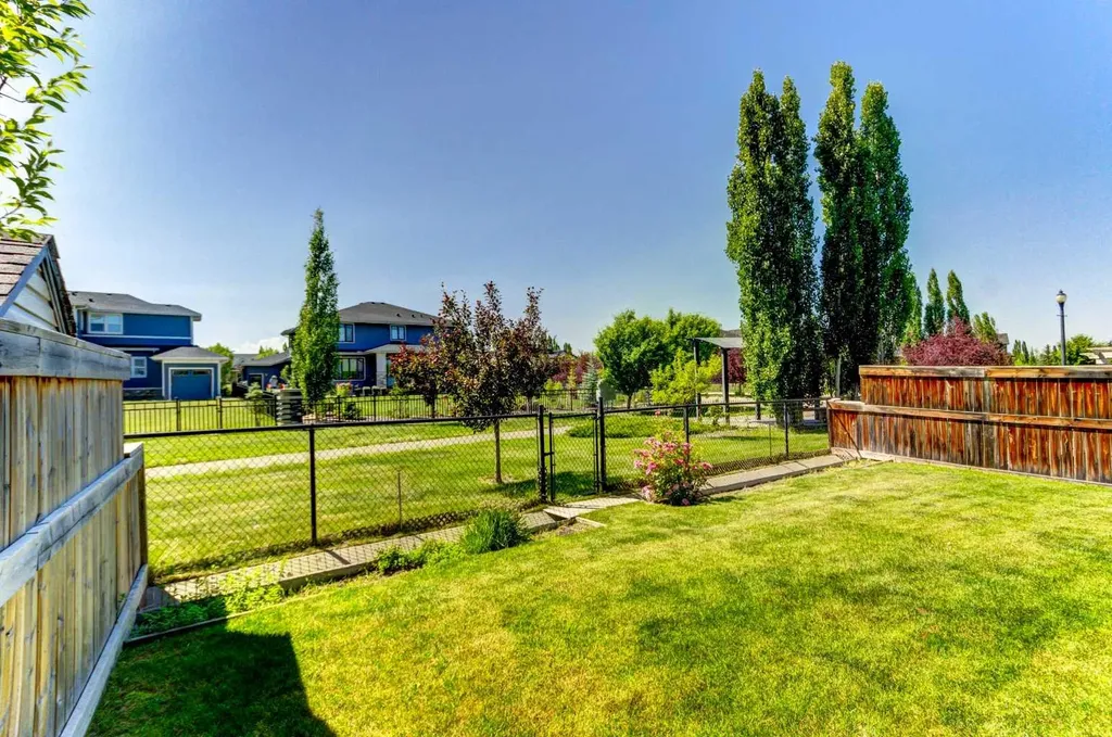 406 Silverado Boulevard SW Calgary AB T2X 0N9