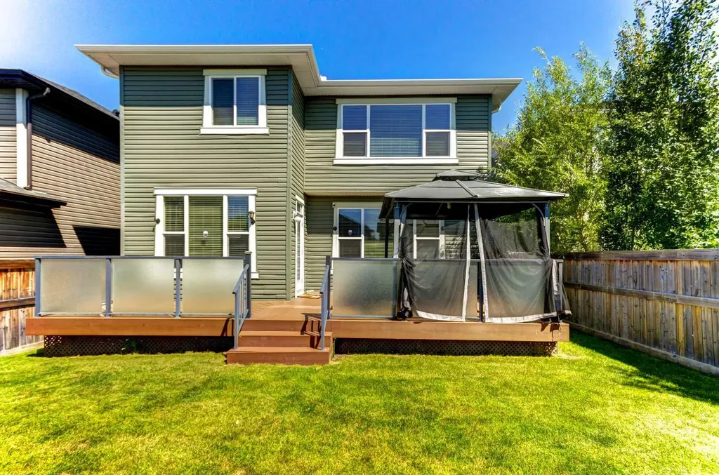 406 Silverado Boulevard SW Calgary AB T2X 0N9
