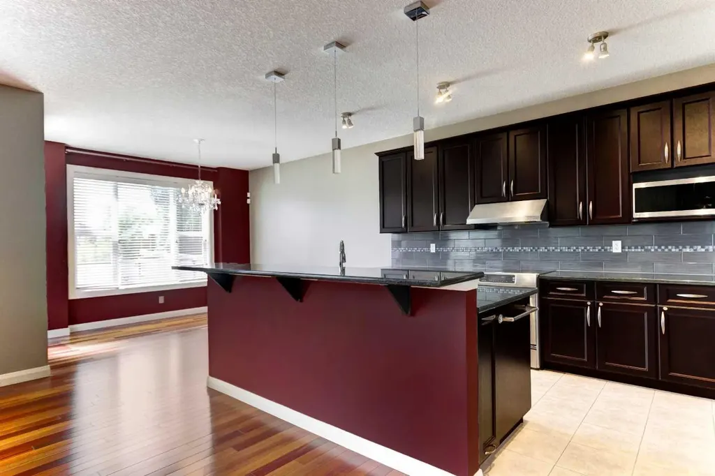 406 Silverado Boulevard SW Calgary AB T2X 0N9