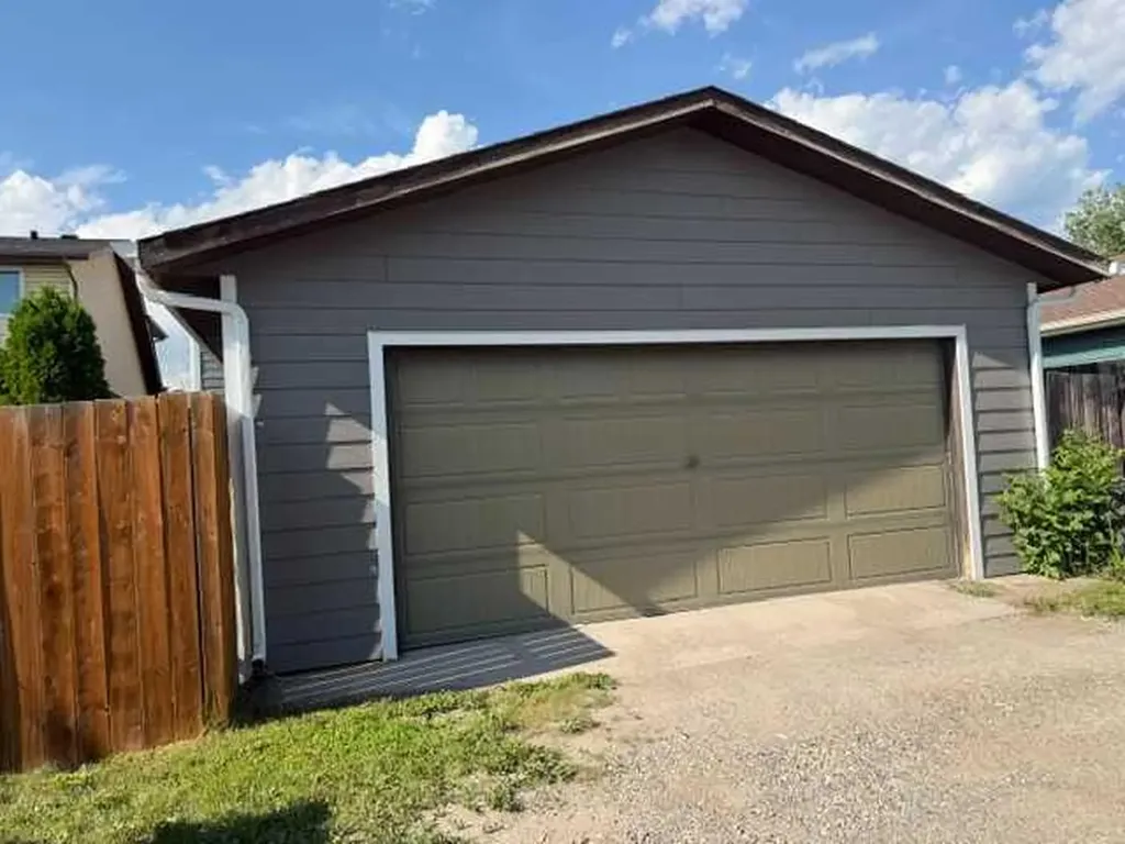 96 Abberfield Crescent NE Calgary AB T2A 6N6