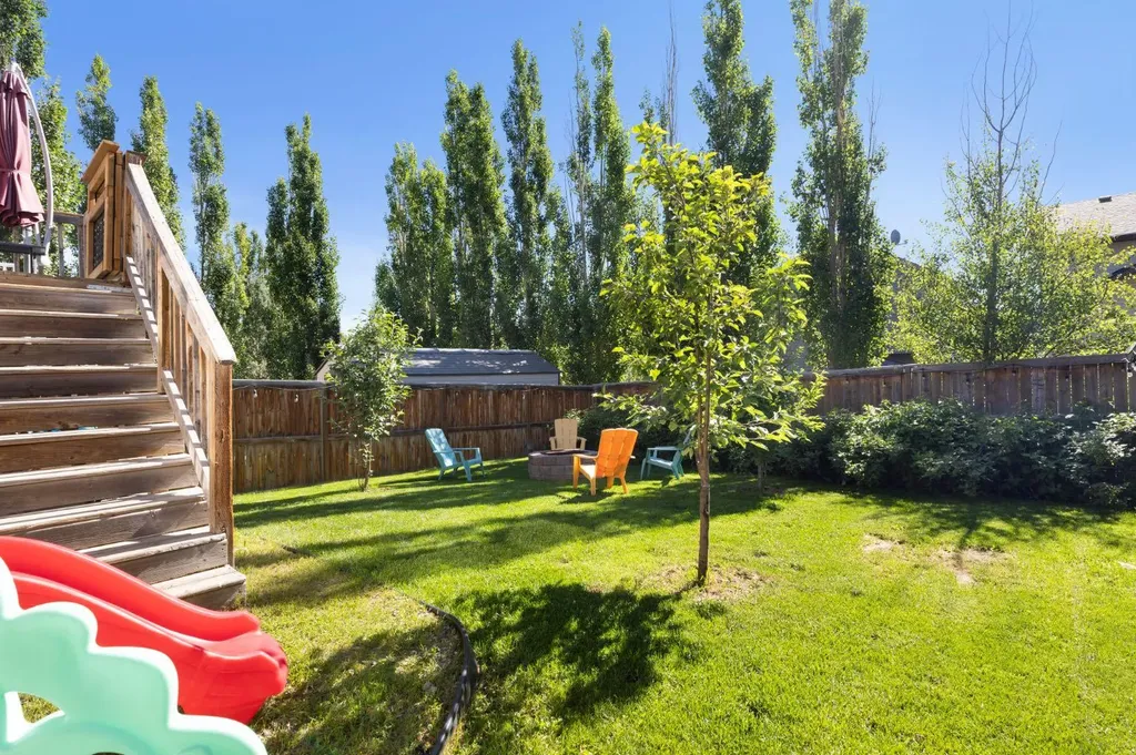60 Sage Valley Drive NW Calgary AB T3R0C9