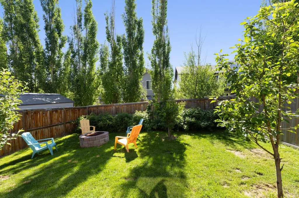 60 Sage Valley Drive NW Calgary AB T3R0C9