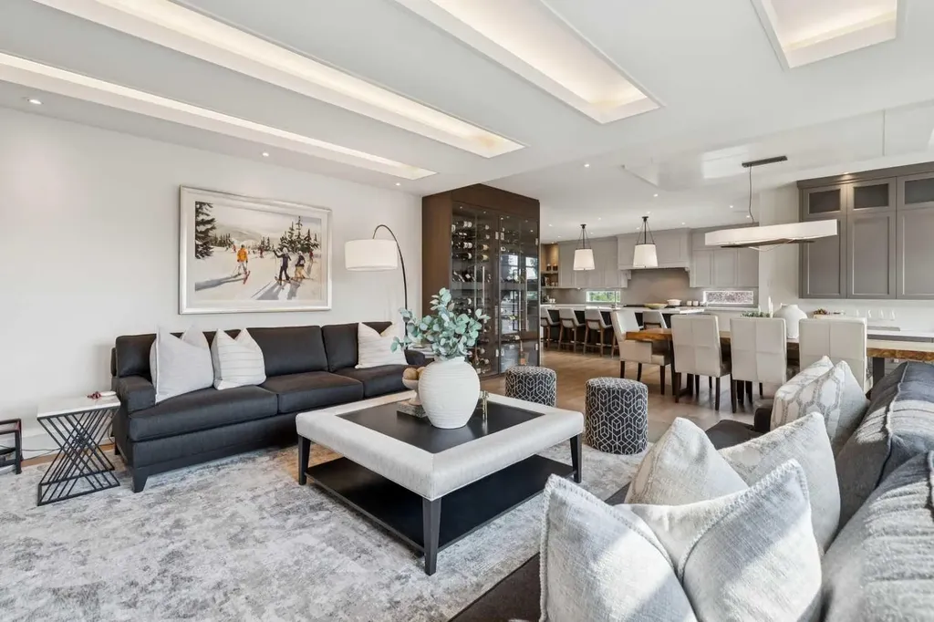 67 Aspen Ridge Square SW Calgary AB T3H 1T2