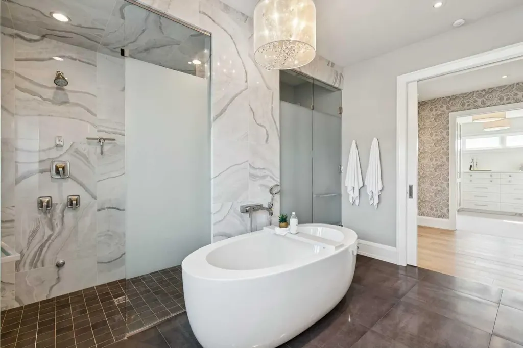 67 Aspen Ridge Square SW Calgary AB T3H 1T2