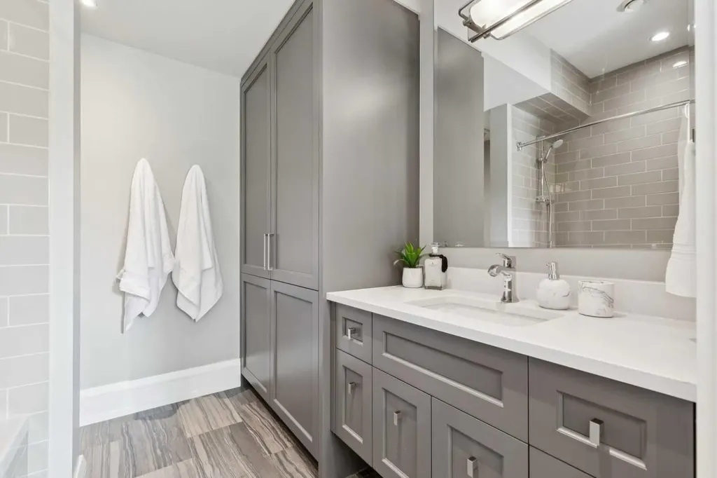 67 Aspen Ridge Square SW Calgary AB T3H 1T2