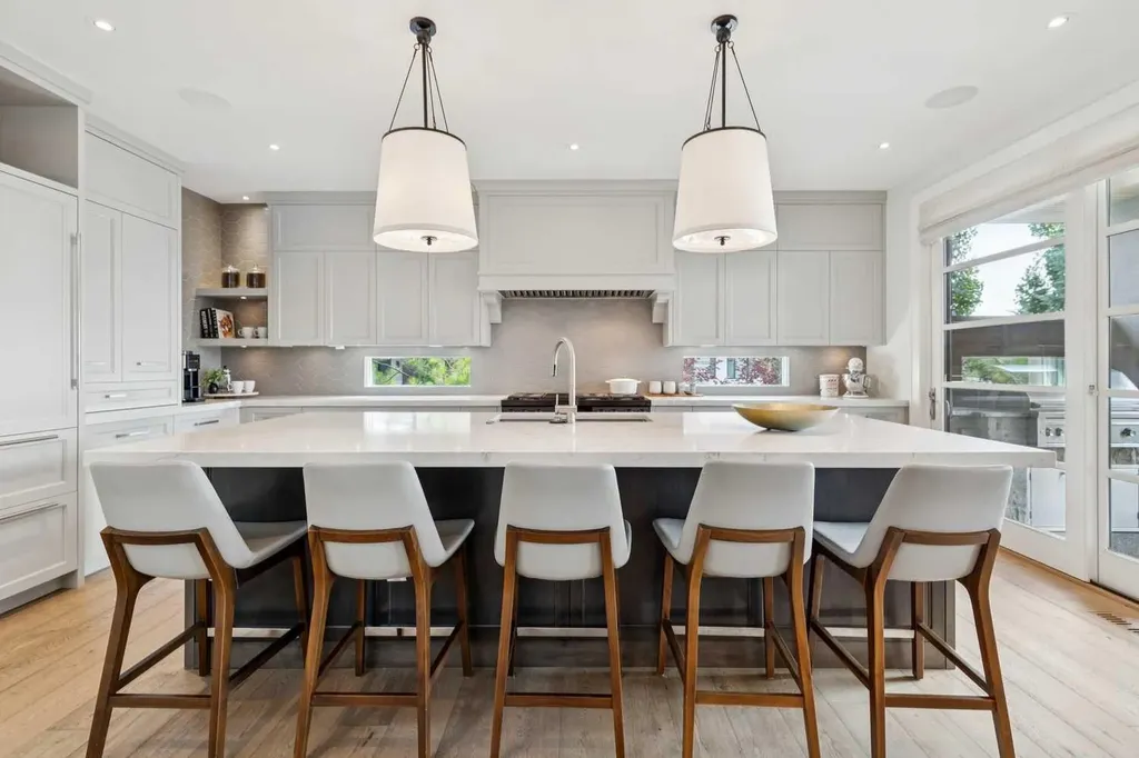 67 Aspen Ridge Square SW Calgary AB T3H 1T2