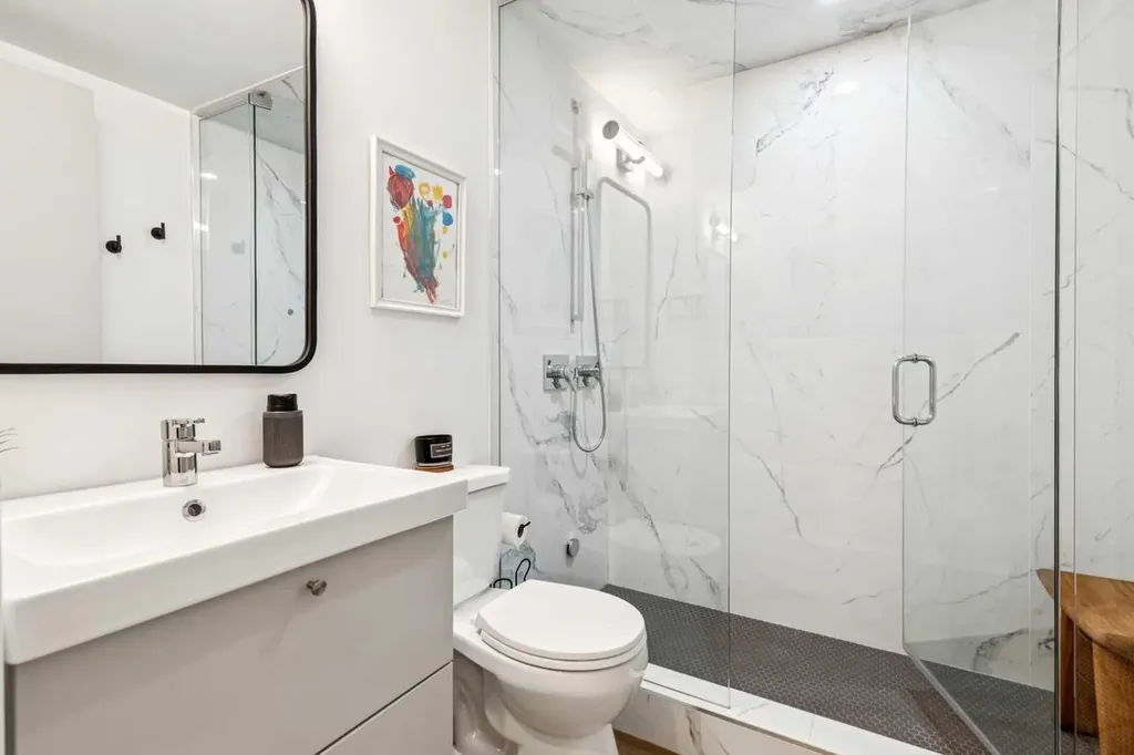 1046 Rundle Crescent NE Calgary AB T2E 5M2