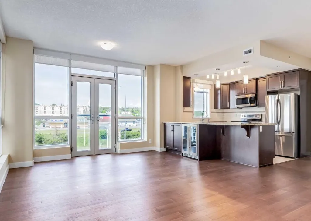 32 Varsity Estates Circle NW Calgary AB T3A 2Y1