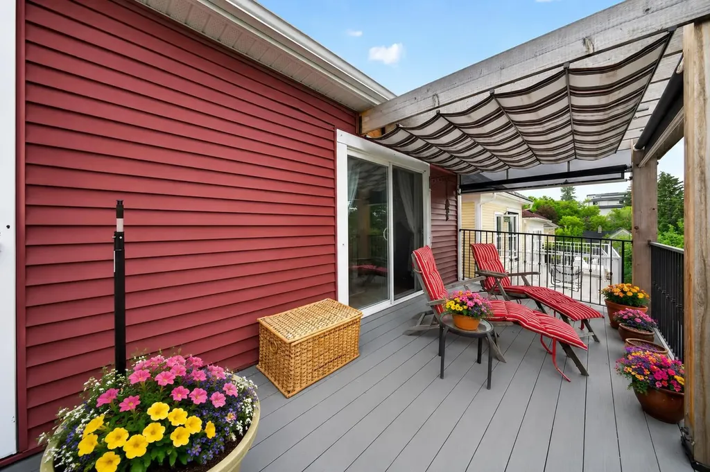 2410 16 Street SW Calgary AB T2T 4E8