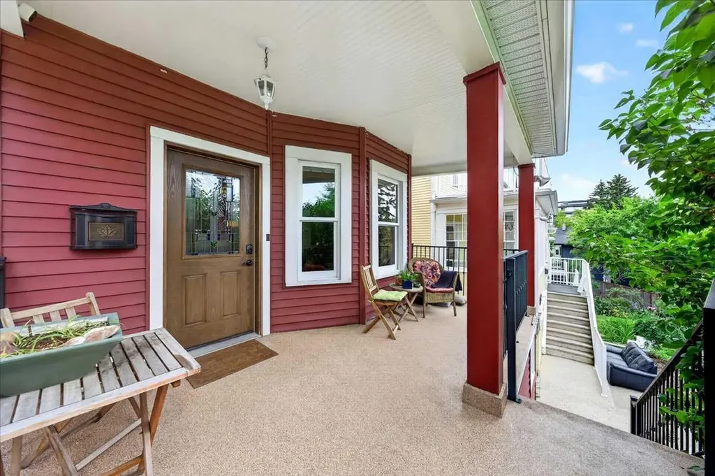 2410 16 Street Street SW Calgary AB T2T 4E8