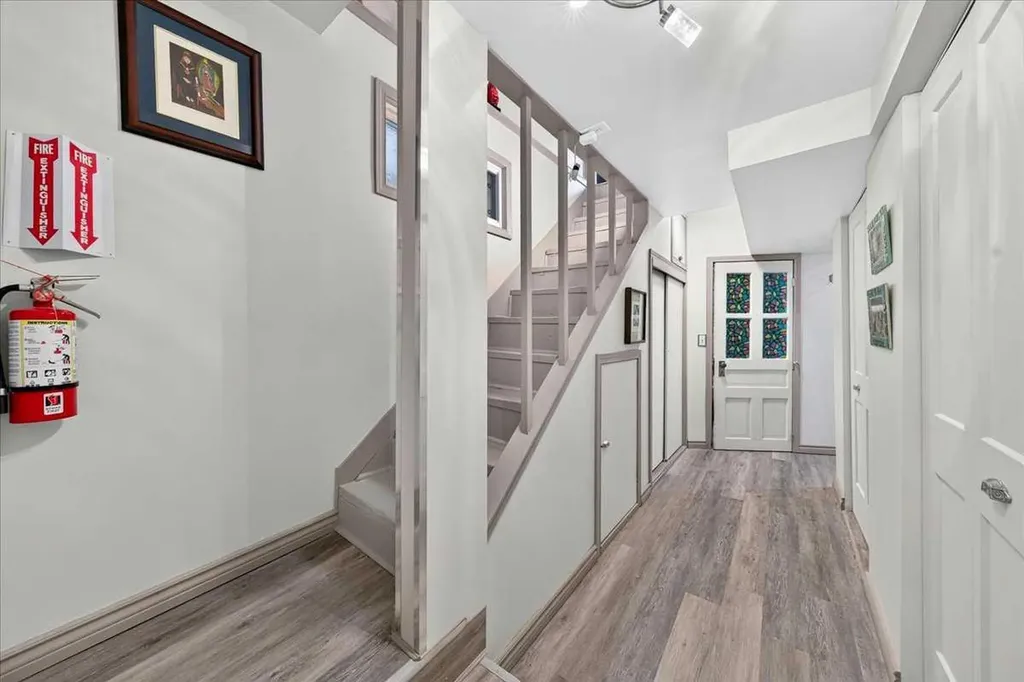 2410 16 Street SW Calgary AB T2T 4E8