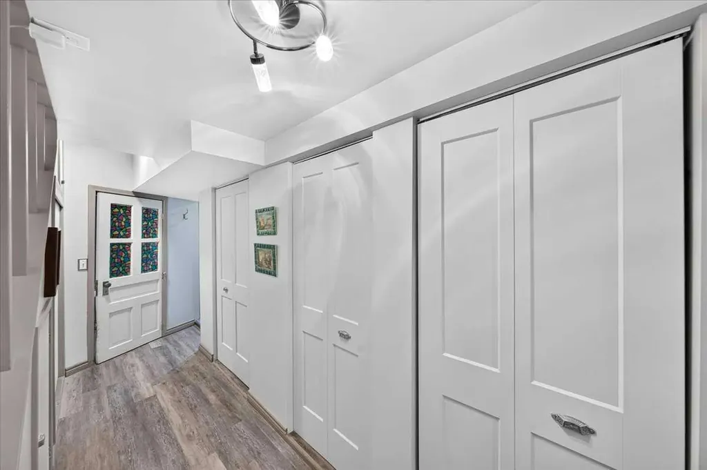 2410 16 Street SW Calgary AB T2T 4E8