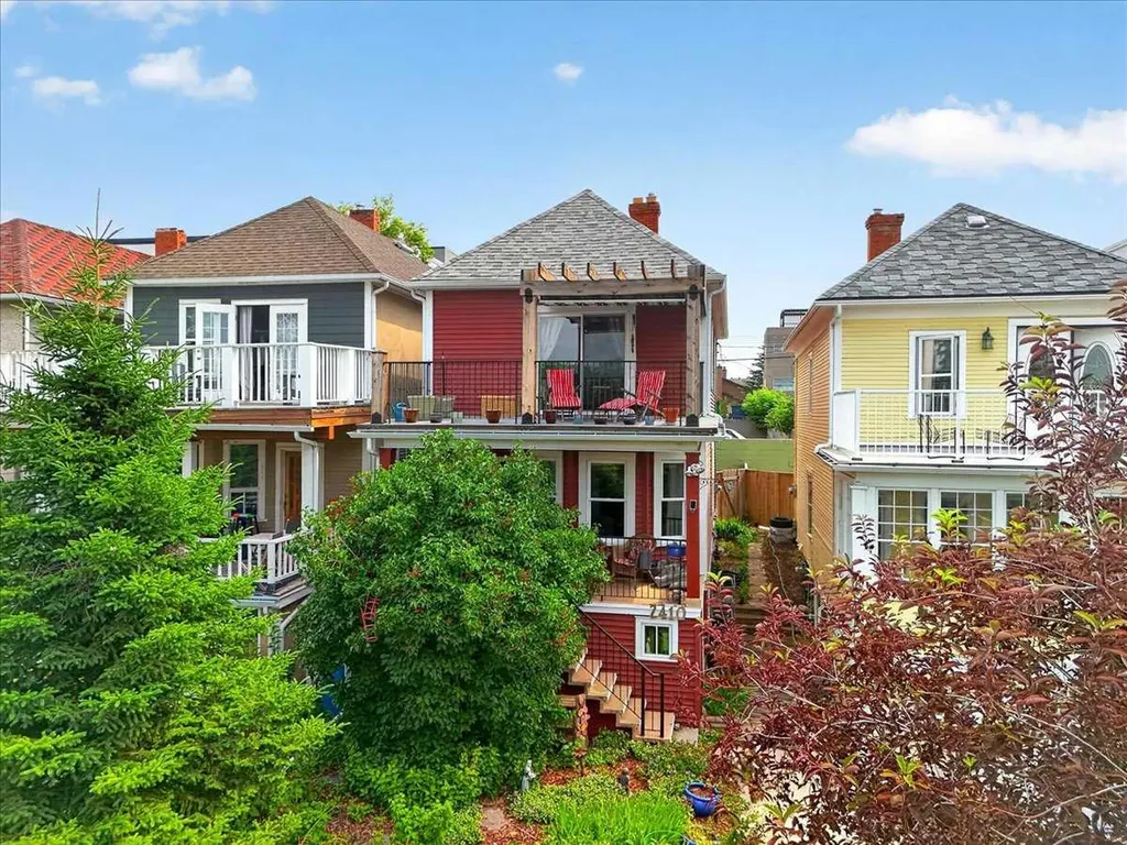 2410 16 Street Street SW Calgary AB T2T 4E8