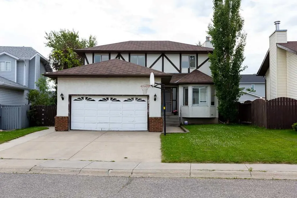89 Athabasca Crescent Crossfield AB T0M 0S0