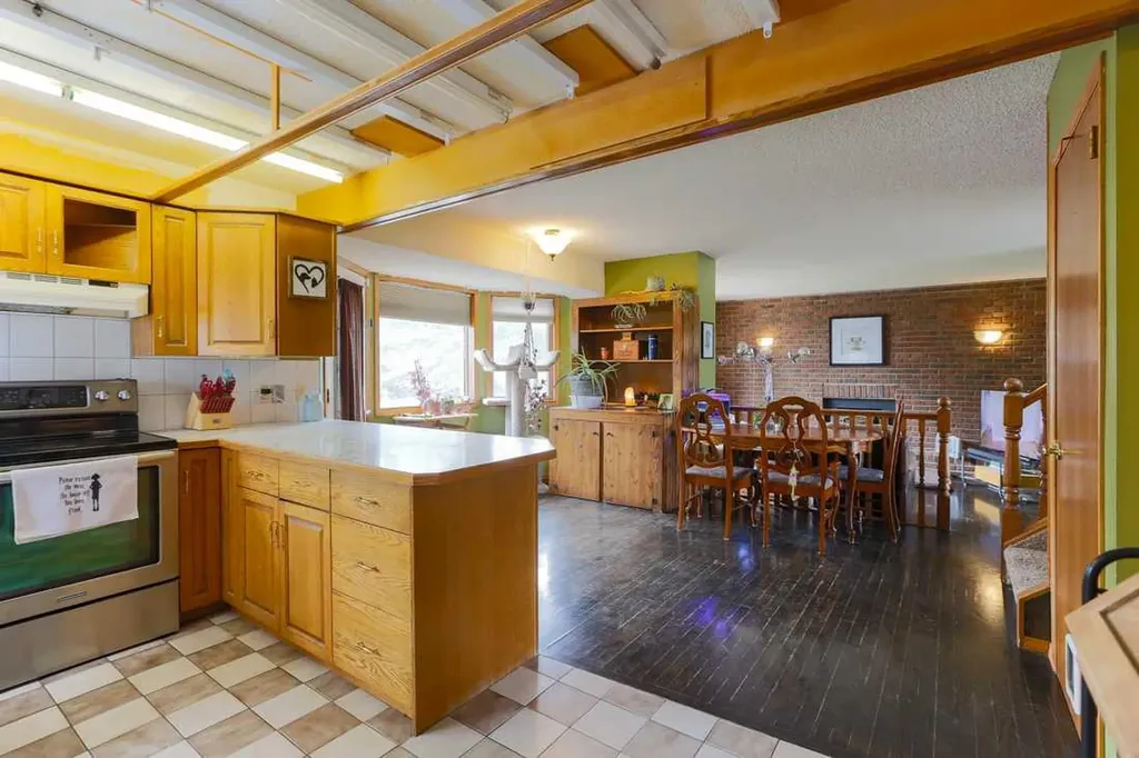 89 Athabasca Crescent Crossfield AB T0M 0S0