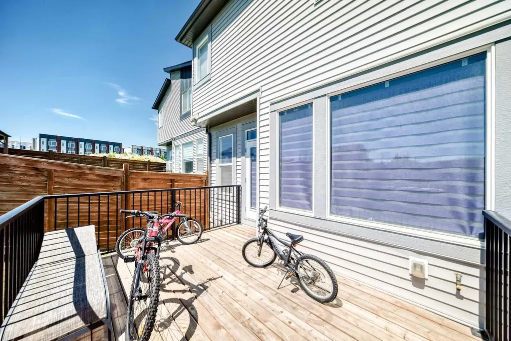 241 Sage Bluff Rise NW Calgary AB T3R 1W2
