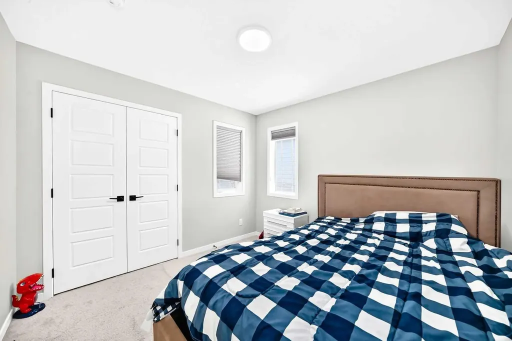 241 Sage Bluff Rise NW Calgary AB T3R 1W2