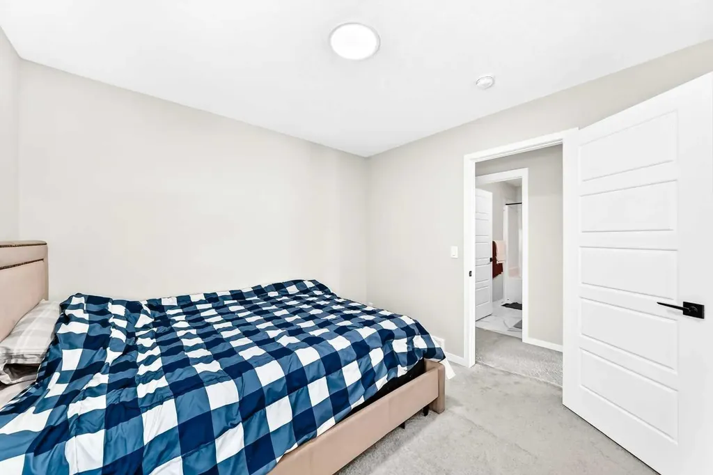 241 Sage Bluff Rise NW Calgary AB T3R 1W2