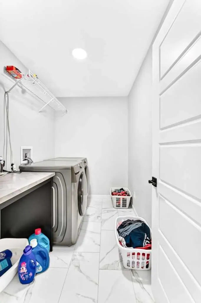 241 Sage Bluff Rise NW Calgary AB T3R 1W2
