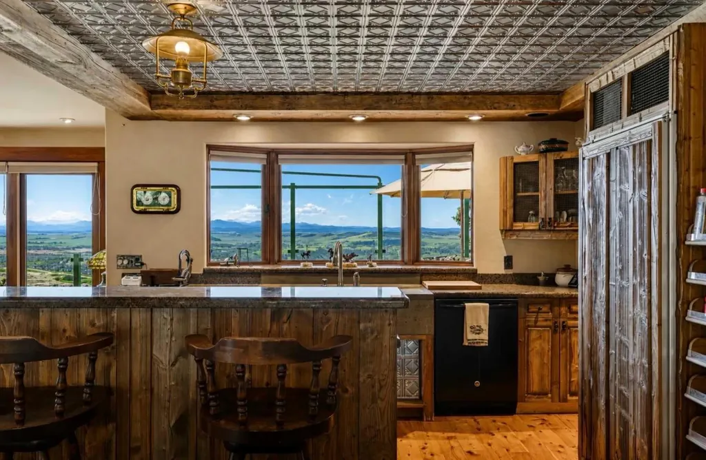 260097 Mountain Ridge Place Rural Rocky View County AB T4C 2Y1