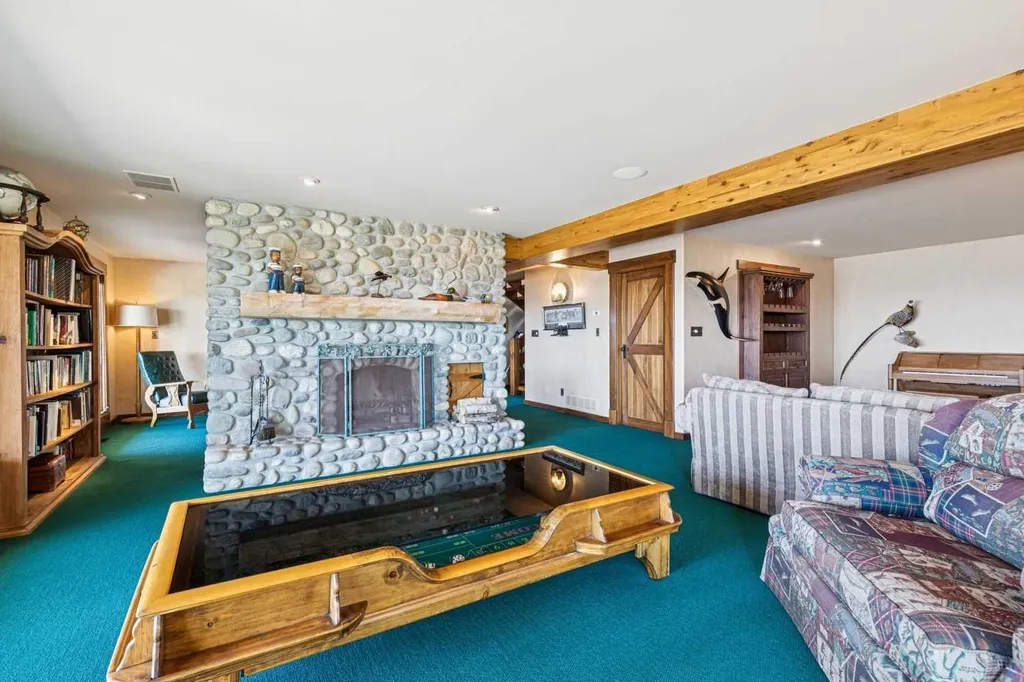 260097 Mountain Ridge Place Rural Rocky View County AB T4C 2Y1